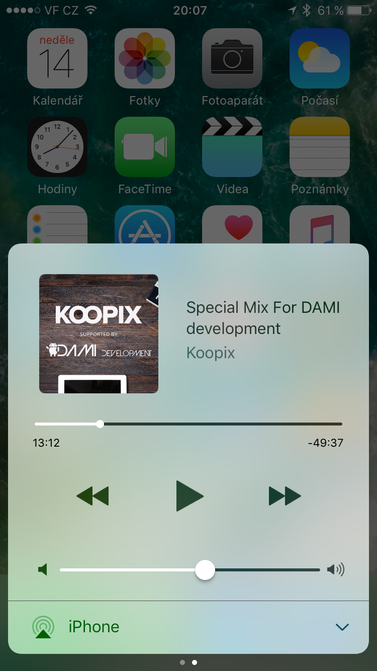 iOS 10 Ovládací panely Hudba