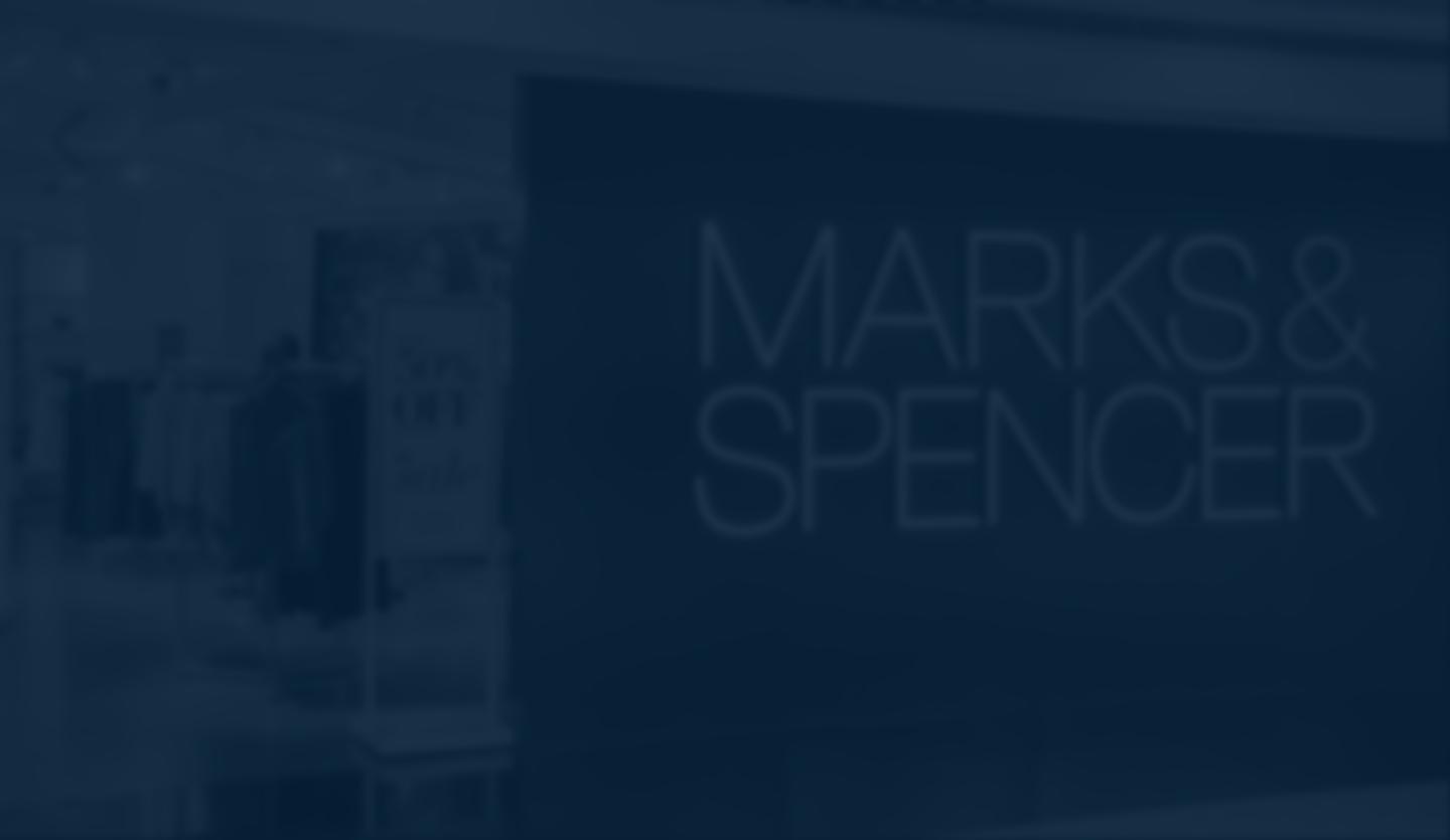 Mobilní aplikace Marks&Spencer pozadí